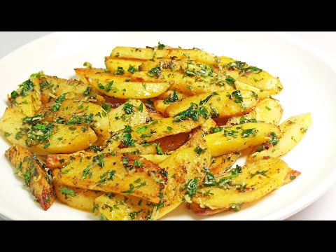 Garlic Roasted Potatoes in an Oven