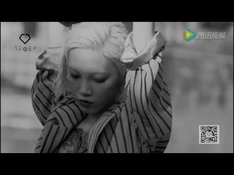 Vannina Vesperini : silk slipdress look