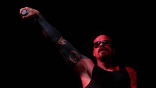 Siente Los Graves-Cartel De Santa