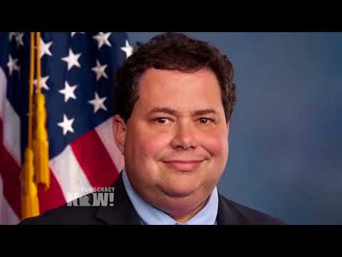 Top U.S. & World Headlines — December 5, 2017