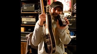 Video thumbnail for Squier Classic Vibe Telecaster Baritone (purple sparkle) Unboxing!!! #baritone #squier #telecaster by IanVase