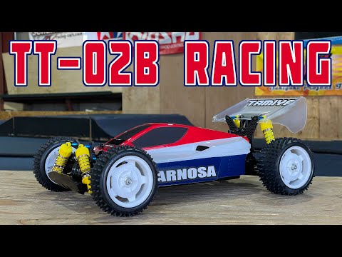 Racing a Tamiya TT-02B