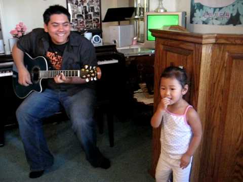 Naomi Icecream Dance