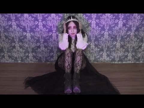 Kinam - Cayendo en la obscuridad (Video Oficial) 🌹🧛🖤🌹 (Pop alternativo en español)