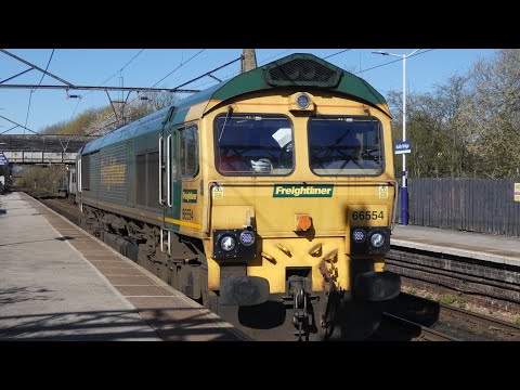 Freightliner 66554 arriving and departing Guide Bridge yard on 06/04/21