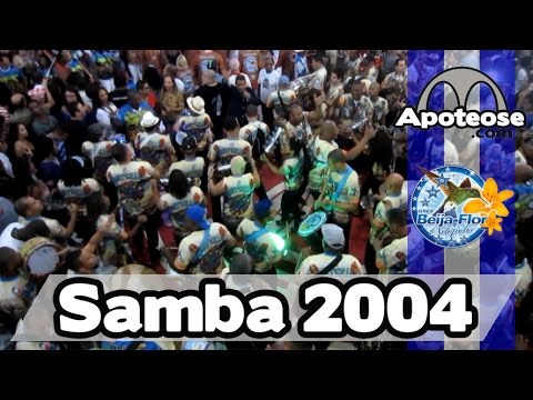 Beija-Flor 2004 - Bateria - Apresentação no Salgueiro