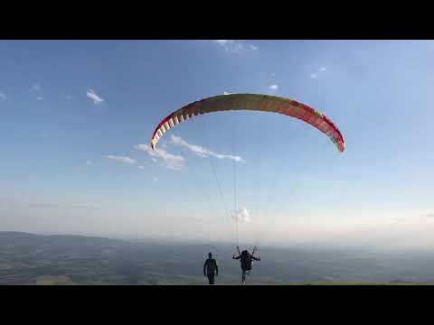 Decolagem Voo 210 de Parapente IKE Costa - 20/04/22 - Rampa Sul de Andradas de tarde.