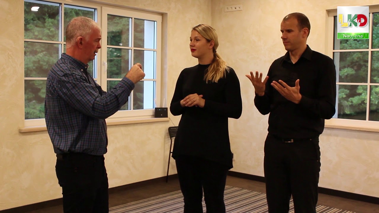 Interviu su Conor Brosnan