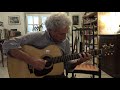 "The Moon Shines Bright" (Trad. Arr. John Renbourn) Giovanni Fabio