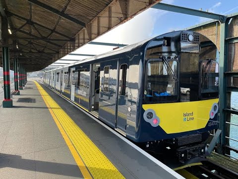 Isle of Wight's Island line Driver's view: Ryde to Shanklin | Hidden London Hangouts (S04E17)
