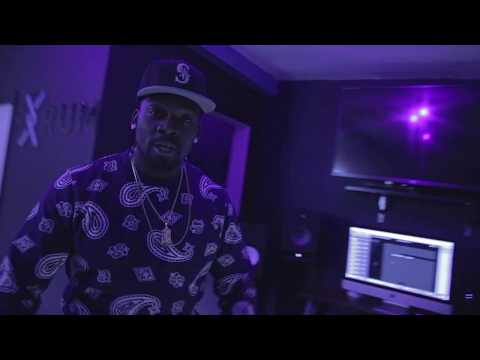 Top Dolla - Y'all Don't Hear Me In Studio Video