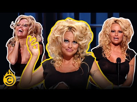 Pamela Anderson’s Best Roast Comebacks 🔥