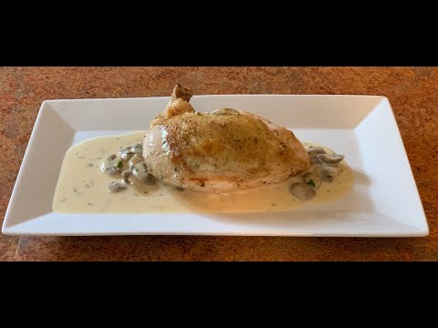 Poitrine de poulet farcie sous la peau, sauce suprême