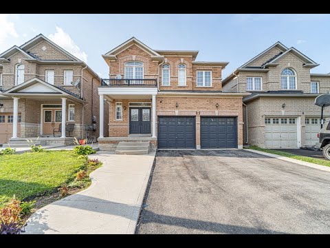 Home for sale at 8 Alice Springs Crescent, Brampton, ON L6X 0R5