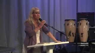 Uppsala Pingst 2013-07-14 Helen Lind Jaktlund predikar