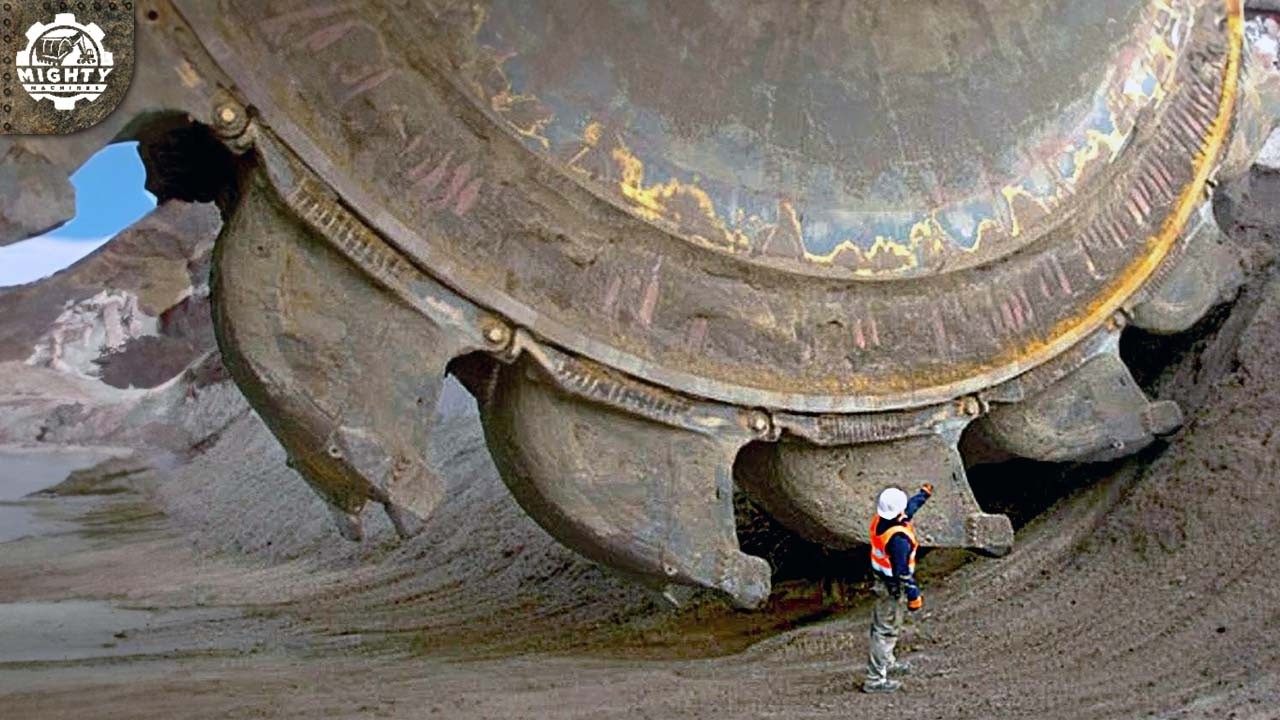 Top 20 Most Powerful And Impressive Industrial Machines Ever Made