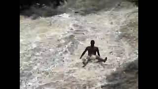 preview picture of video 'Sky bunda na cachoeira de Lençóis'