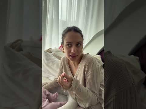 Σαν την μαμά της 😐