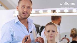 Make-Up Tips door Jonas Wramell: Foundation