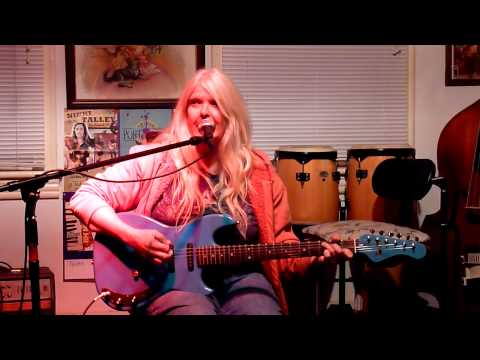 Laura McLean-Ice House Scar (original)-HD-Al DiMarco Songwriter Showcase-Ted's Fun On The River