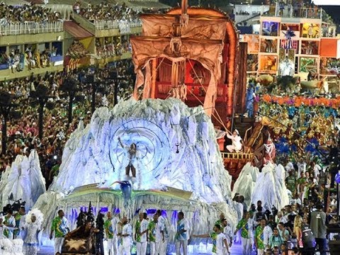 Beija-Flor 2018 | Desfile das Campeãs na praça de Apoteose