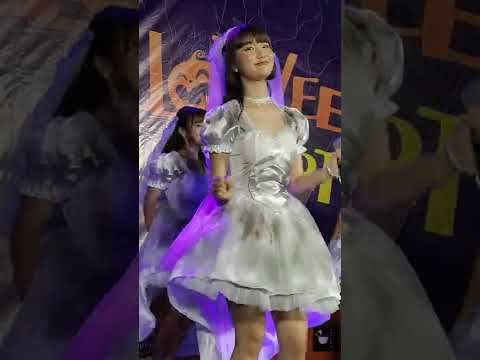221030 (Babe Fancam) The Glass Girls - หวานเย็น @ Halloween Idol Party - Donki Mall Thonglor