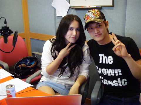 091202 Eli's Shout-Out to Rocketboxx!