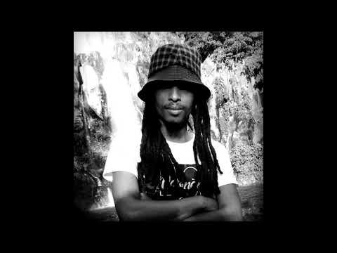 08/10 RATMAN FEAT BABILUZION RASTMAN CHANT(street album ratman and friend)