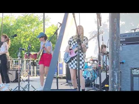 Los Bitchos @ Austin Psych Fest 2023 presented by Levitation and Resound Presents