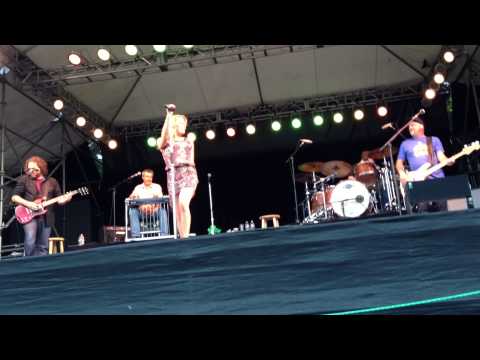 LeAnn Rimes Live 2013: Gasoline and Matches