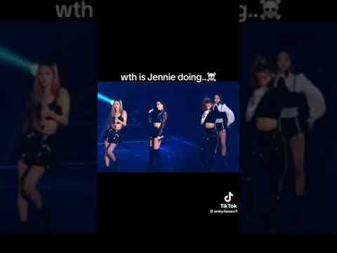 Jennie lazy dance 🙄 #jennie #blackpink #jenniekim #taehyung #taennie #kpop