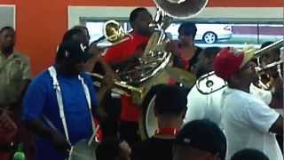 HeadQuarters + Hot 8 Brass Band (We Are One)