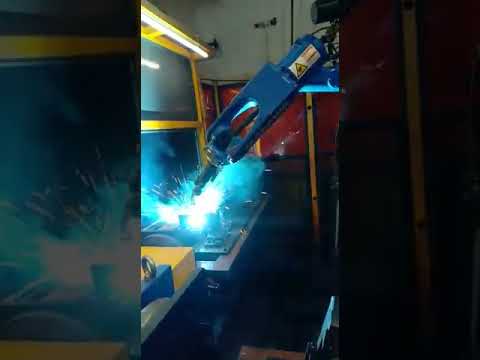 Robotic Welding Cell