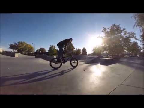 Skuntlifebmx: Freddi Tapia & Johnny Raekes split edit