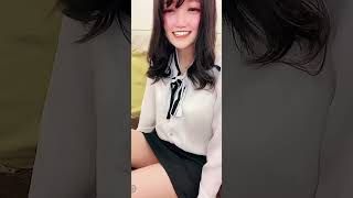 【TikTok】カワイイ！▲チラリ②