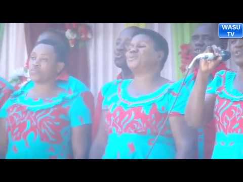 SAUTI YA JANGWANI SDA CHOIR WAKIIMBA WIMBO WA MAZISHI YA SHETANI MAKAMBI MABATINI 2018