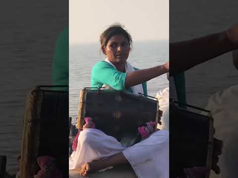 Beach side music ￼