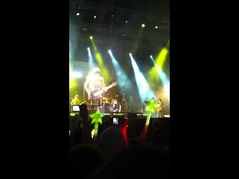 120114 PLAY! FT ISLAND Concert in Malaysia 2012 - Bad Woman