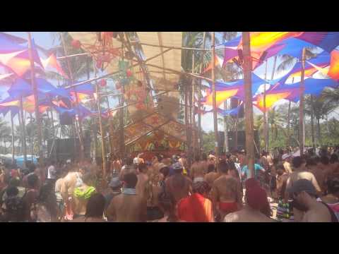 Victor Brandão @ Universo Paralello 2013-2014 pt 3