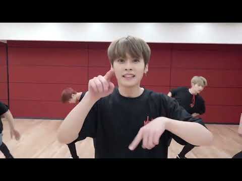 [SUBS] Stray Kids(스트레이 키즈) "MIROH" Dance Practice (Heart ver) - 190407