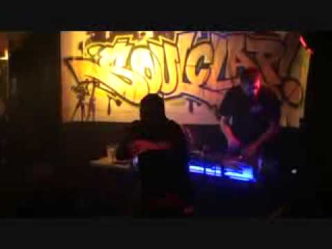 Dj Atom & Fisto live @t Soul Clap Party