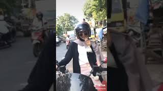 Download lagu Eyyo boomerang check mp3