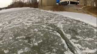 preview picture of video 'Susquehanna River Ice Flows City Island, Harrisburg PA'
