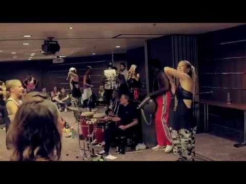 Zumba twinz best dance forever 2017