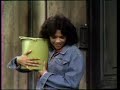Sesame Street 0467 Street Scenes Oscar And Maria Prank Each Other