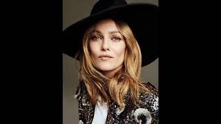 Vanessa Paradis - Il y a