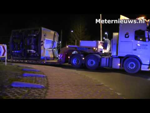 Crash trein Dalfsen in Meppel aangekomen voor onderzoek