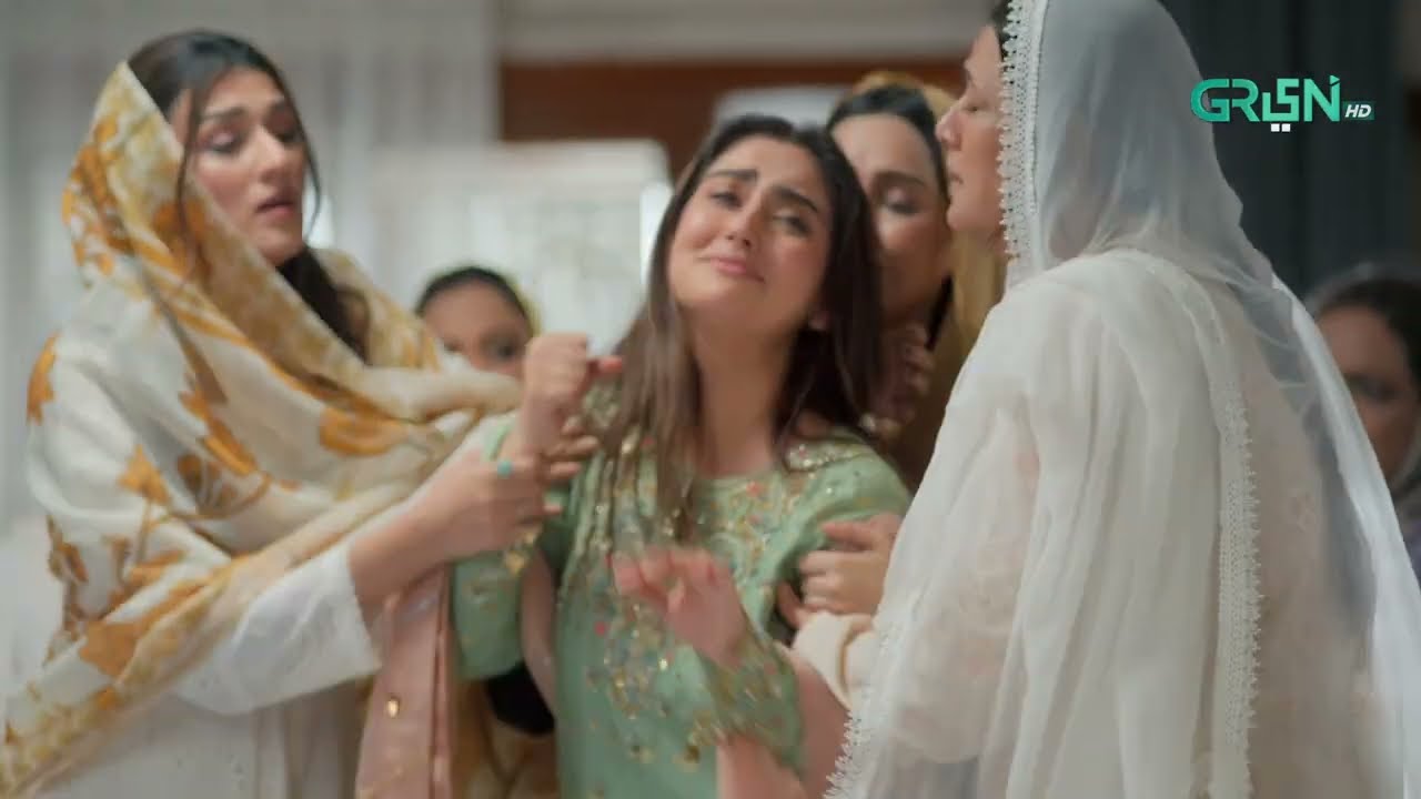 Baap Ki Maut Ka Sadma Bardasht Nahi Kar Saki | Main Zameen Tu Aasmaan | Hiba Bukhari | Green TV