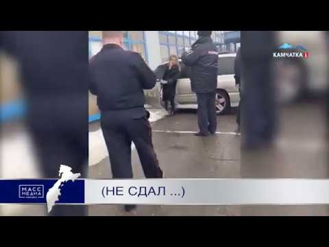 Форестер протаранил МРЭО | Новости сегодня | Происшествия | Масс Медиа