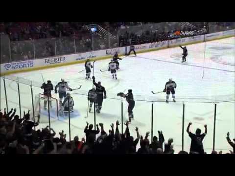 Bobby Ryan's Weird Goal (Ducks Feed)